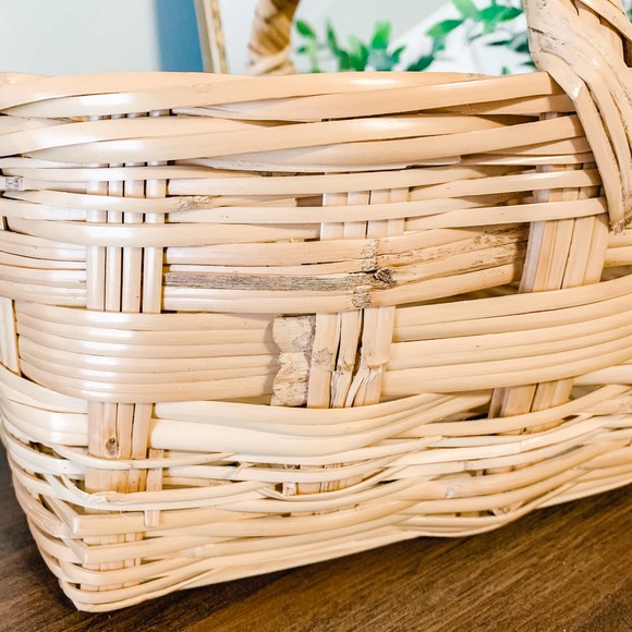 Vintage Boho Wicker Rattan Picnic Basket - Picture 5 of 9